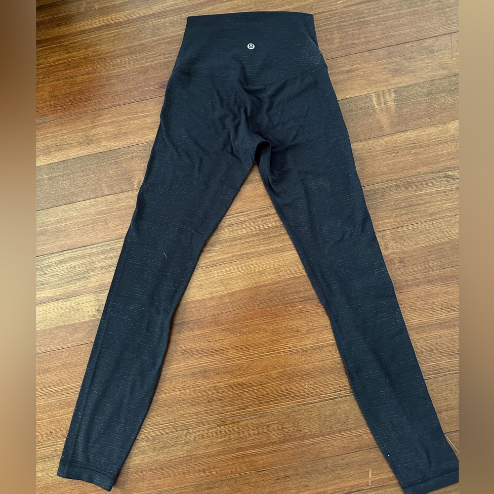 Lululemon black leggings🖤